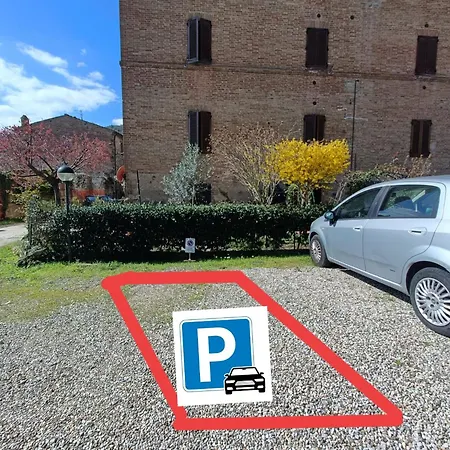 Apartmán Monolocale Con Giardino, Siena 15 Min *